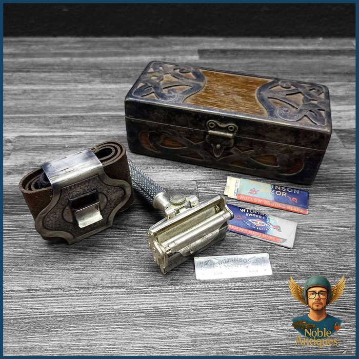 1930s Wilkinson Sword Empire model safety razor set in its original case, complete In Box