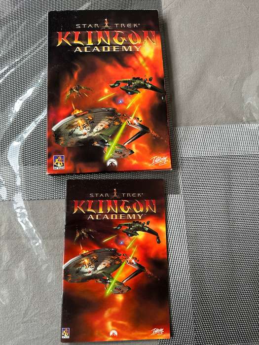 Collectible Star Trek Klingon Academy PC game x 6 discs