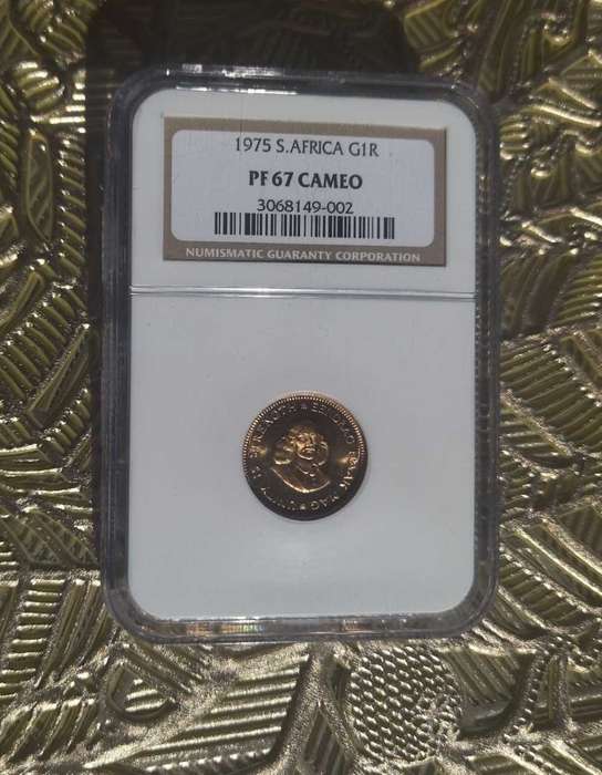 SOUTH AFRICA  1975  24K  GOLD  1 RAND  PF67 CAMEO