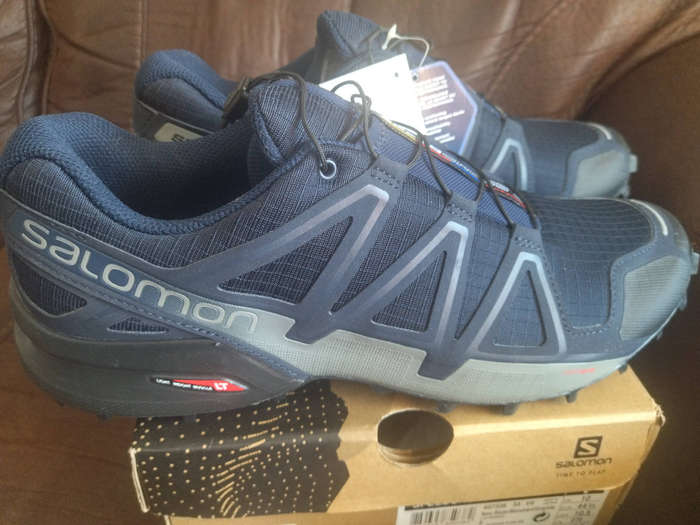 BRAND NEW**SALOMON ** SPEEDCROSS 4*** SIZE 10**NAVY BLUE**