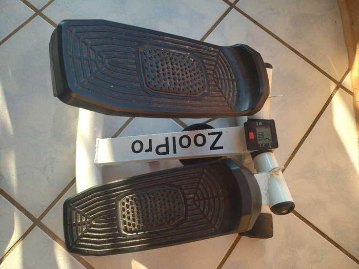Zoolpro Pedal Electric Resistance Stepper Exercise Trainer - Black & White