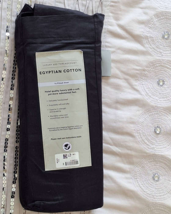 BRAND NEW**Egyptian Cotton* Fitted Sheet* Black*Double* Luxury 600 Threadcount**
