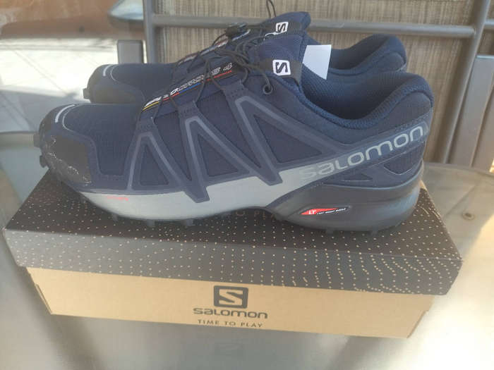 BRAND NEW**SALOMON ** SPEEDCROSS 4*** SIZE 10**NAVY BLUE**
