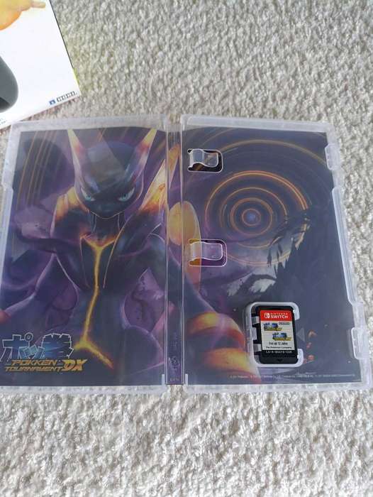 Pokken Tournament DX Nintendo Switch Game +Controller
