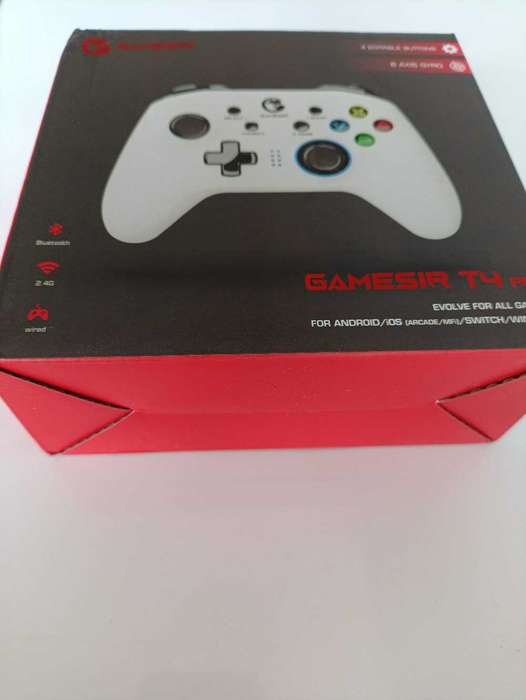 Gamesir T4 Pro Controller