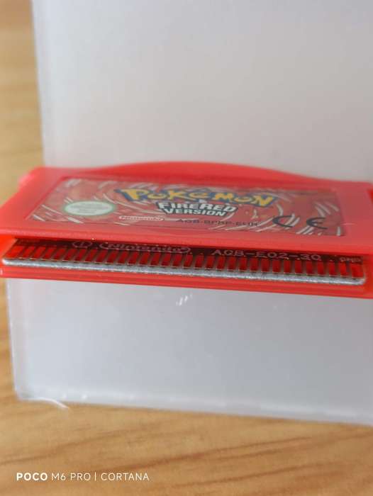 Pokémon FireRed Version Gameboy GBA