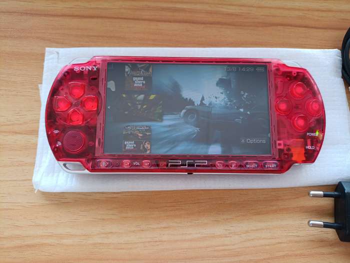 Sony Playstation Portable /Psp Console With Original Charger