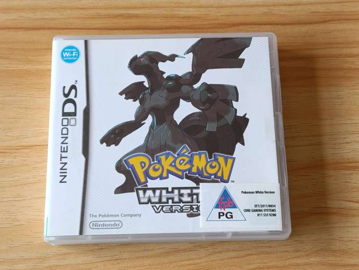 Pokémon White Version Nintendo DS