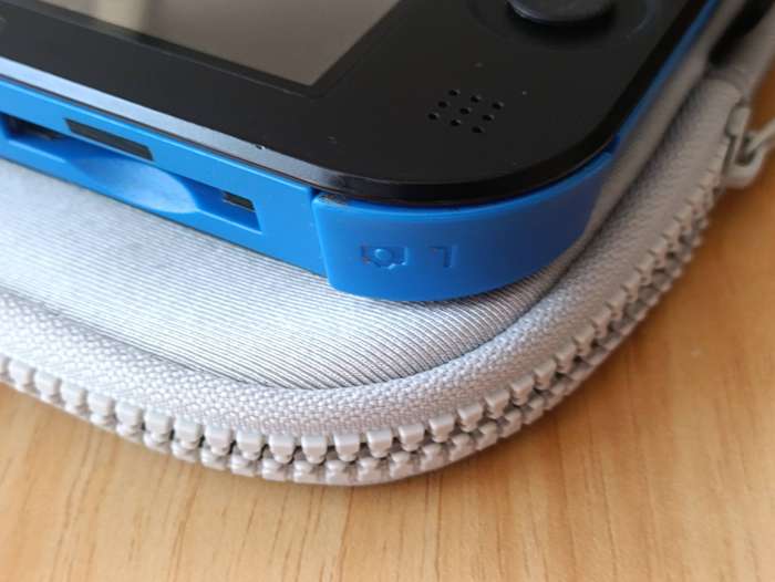 Nintendo 2DS Console +Charger and Stylus