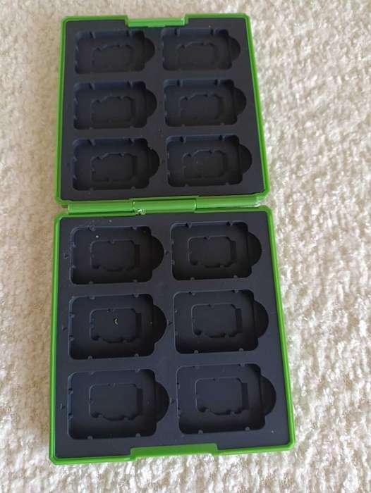 Nintendo Switch Game Card Storage Case