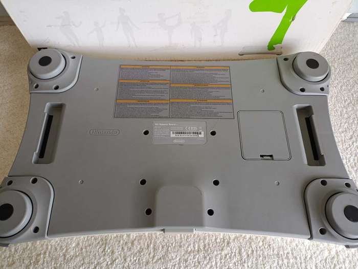 Wii Fit +Wii Balance Board +Box