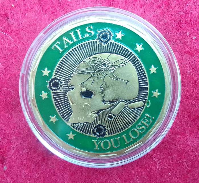 Military Challenge coin ( Green & gold Skull )
