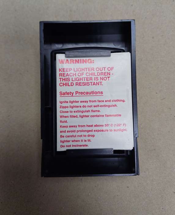 Out of Sight Movie Promo Zippo Lighter, Image of George Clooney and Jenifer Lopez
