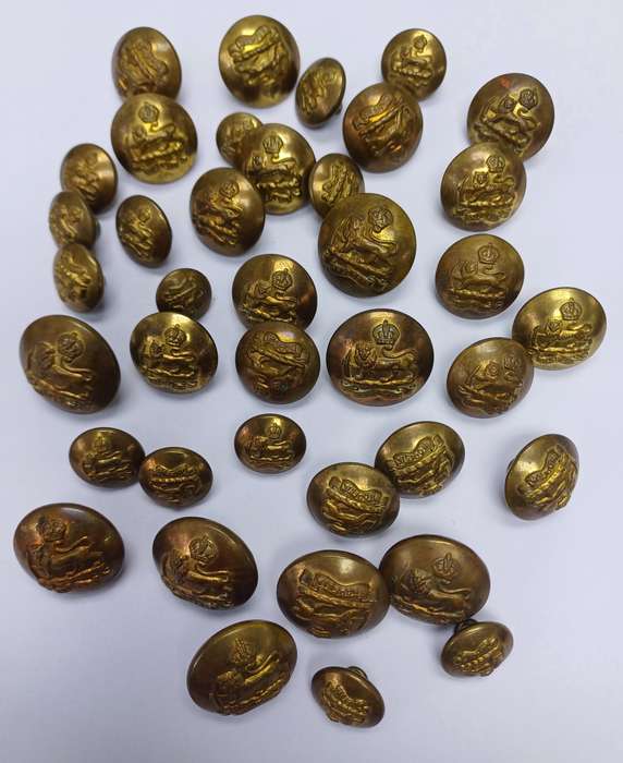 Rhodesia WWII Period General Service Brass Buttons X 39