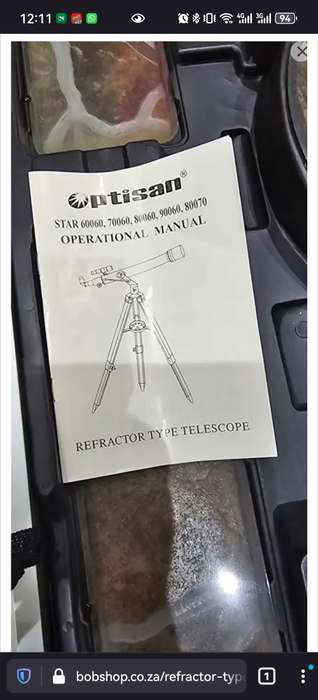 REFRACTOR TYPE TELESCOPE (COMPLETE SET WITH TRIPOD)IN CASE-MINT CONDITION