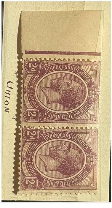 SA - 1913 - KGV 2D PAIR - VARIETY - BROKEN "N" IN "UNION" - SACC 5 (viii)