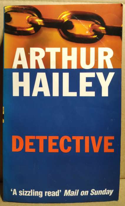 Detective - Arthur Hailey