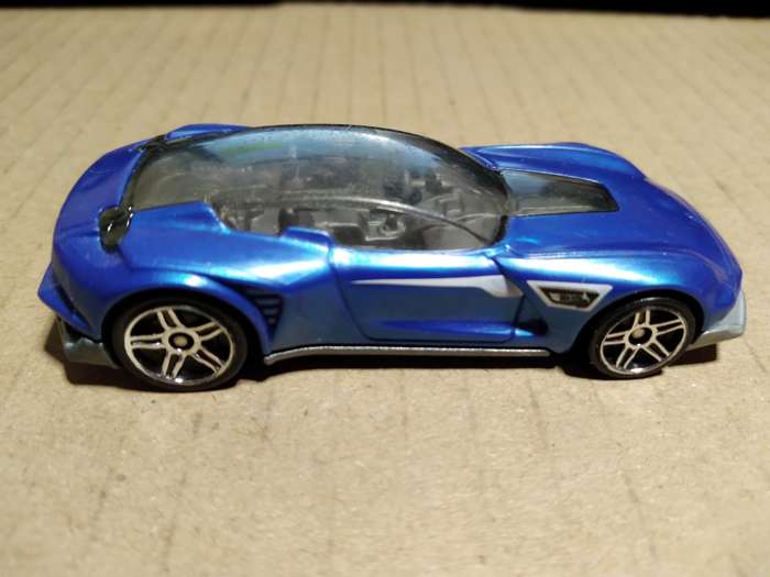 Hotwheels: Gazella GT (2016 HW Showroom)