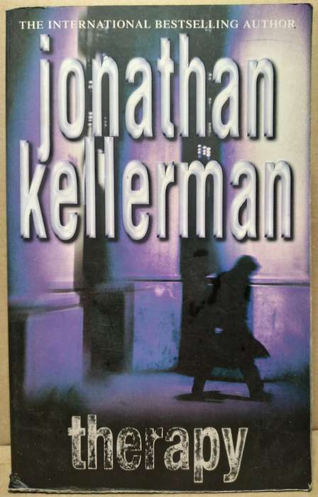 Therapy - Jonathan Kellerman (Small Paperback)