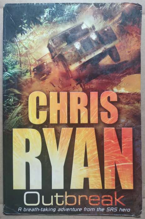 Outbreak - Chris Ryan (Medium Paperback)