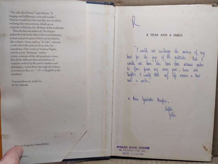 A tear and a Smile - Kahlil Gibran (Medium Hardcover)