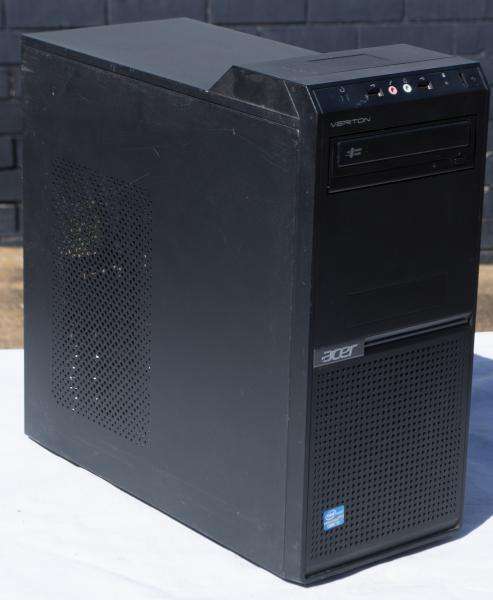desktop  pc, Intel core i3, 4gb ram, 500gb hd, vga, dvd, win 10 pro, etc