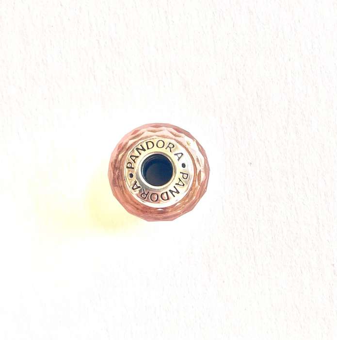 PANDORA Honeycomb Merano glass charm