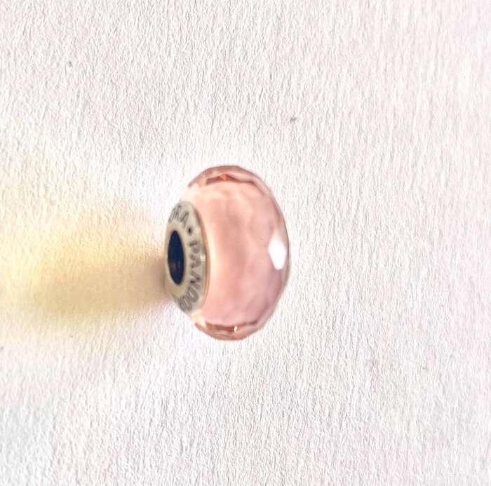 PANDORA Honeycomb Merano glass charm