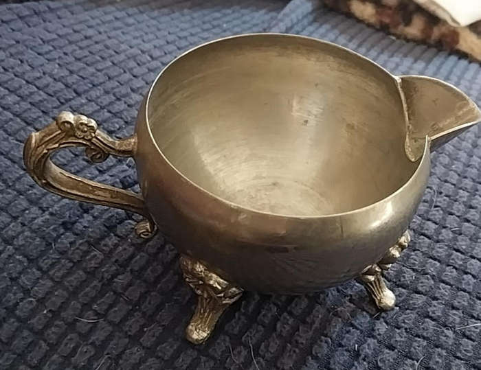 Elegant Vintage mid-20th-century Silver-plated cream cup by WM & Sons
