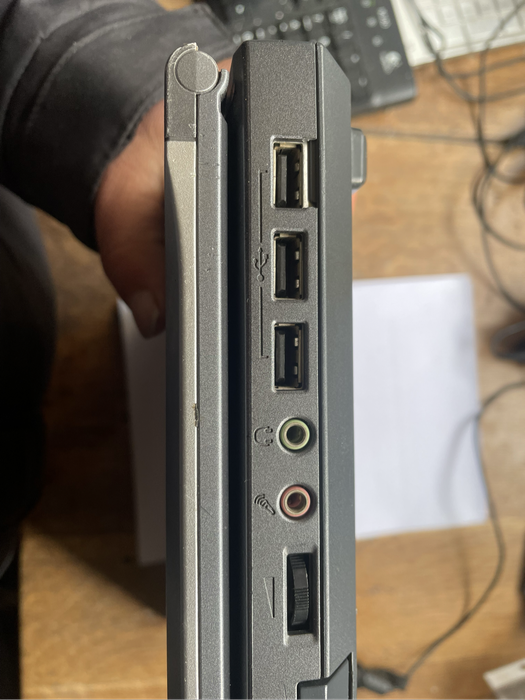 Laptop - Mecer