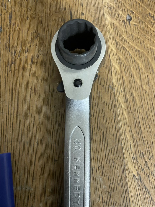Kennedy 30x32mm Reversible Ratchet Podger Spanner