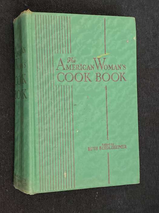 THE AMERICAN WOMAN'S COOKBOOK EDITEDBY RUTH BEROLHEIMER