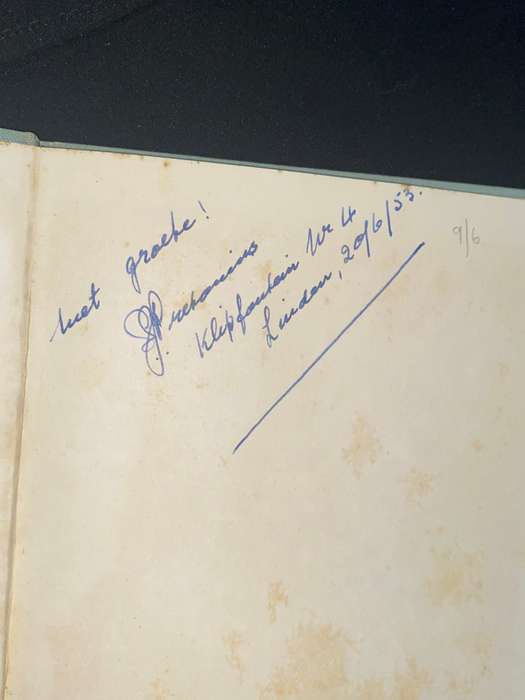 GROU MURE DEUR S.J. PRETORIUS SIGNED 1953