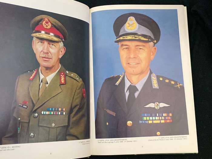 SOUTH AFRICAN DEFENCE FORCE REVIEW 1990