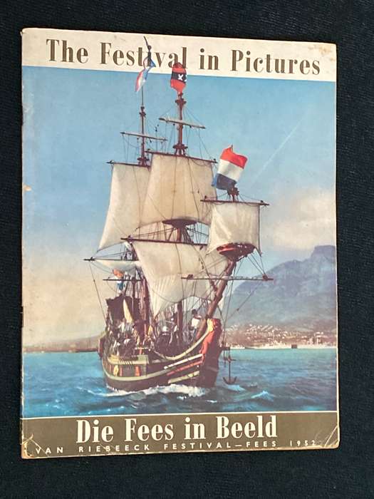 THE FESTIVAL IN PICTURES / DIE FEES IN BEELD 1952
