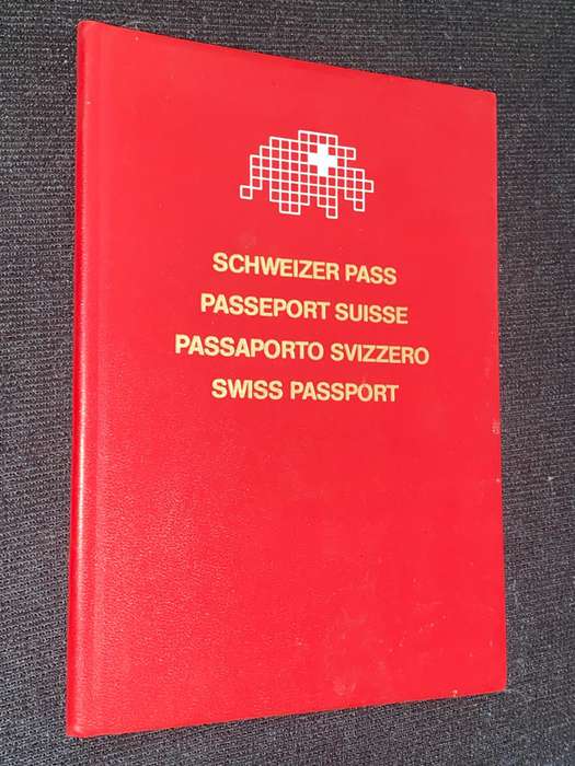 SWISS PASSPORT - VINTAGE INFO BOOKLET OF SWITZERLAND