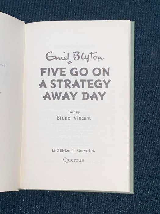 ENID BLYTON FIVE GO ON A STRATEGY DAY AWAY