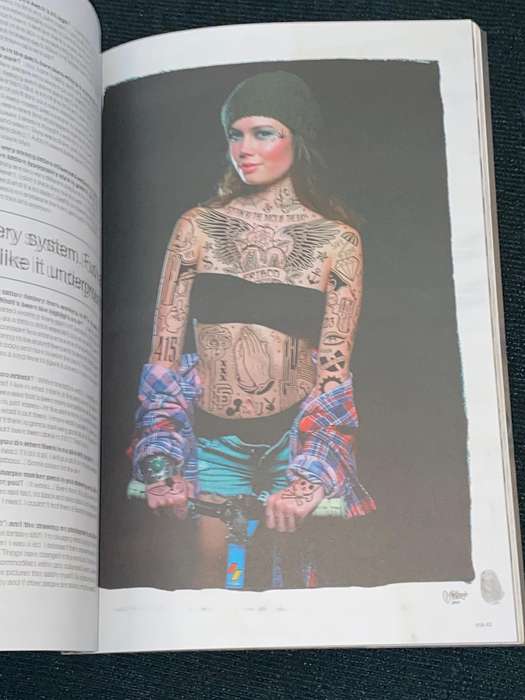 VNA - VERY NEARLY AUGUST #11 MAGAZINE