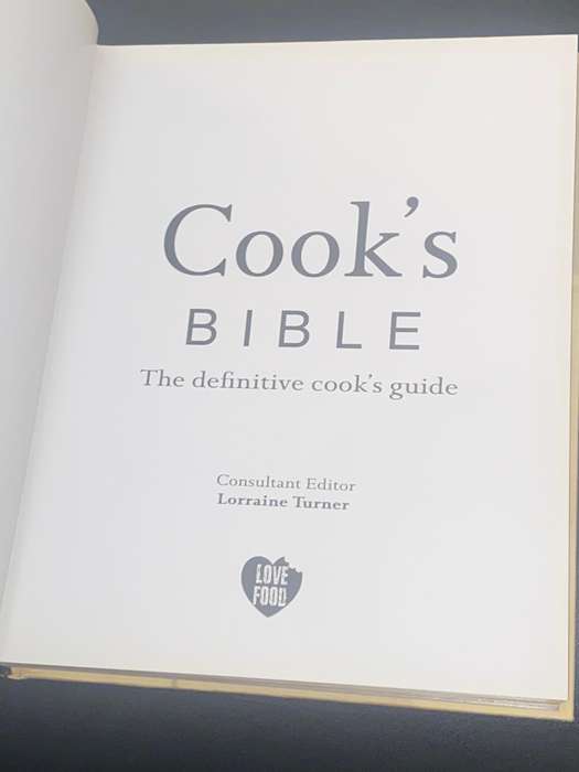 COOK'S BIBLE THE DEFINITIVE COOK'S GUIDE