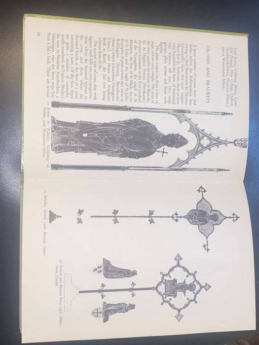 BRASSES AND BRASS RUBBING BY CLARE GITTINGS