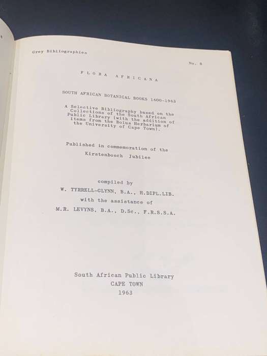 FLORA AFRICANA SOUTH AFRICAN BOTANICAL BOOKS 1600-1963 SIGNED BY DIRECTOR OF BOTANIC GARDENS