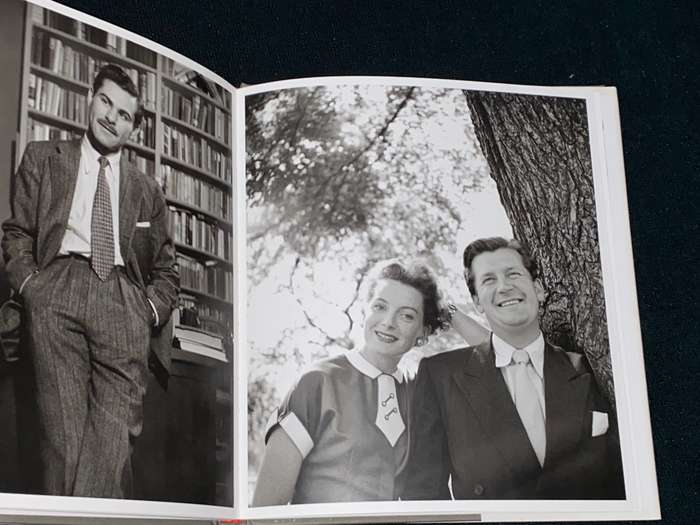 STOLEN MOMENTS THE PHOTOGRAPHS OF RONNY JAQUES BY PAMELA FIORI