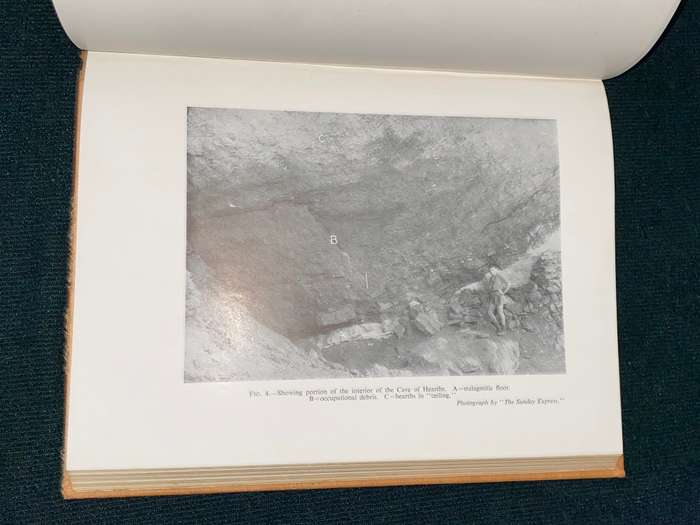 SPECIAL PUBLICATION OF THE ROYAL SOCIETY OF SOUTH AFRICA ROBERT BROOM COMMEMORATIVE VOLUME 1948
