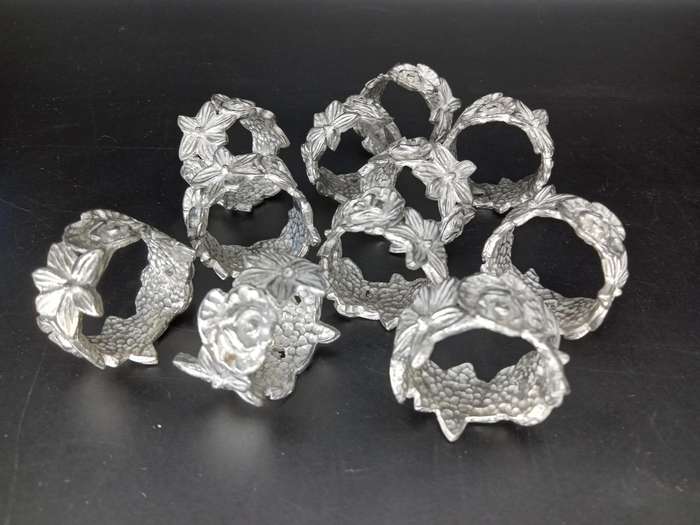 Vintage! Metal Alloy Napkin Rings Set Of 11