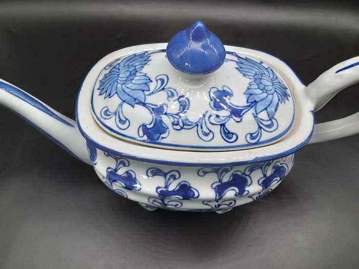 Vintage! Chinoiserie - Rectangular Teapot - Hand Painted Blue Onion Design