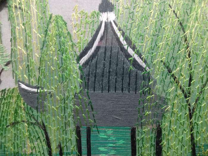 Vintage! Chinese - Silk Shu - Embroidery Art on Wooden Lacquer Swivel Stand