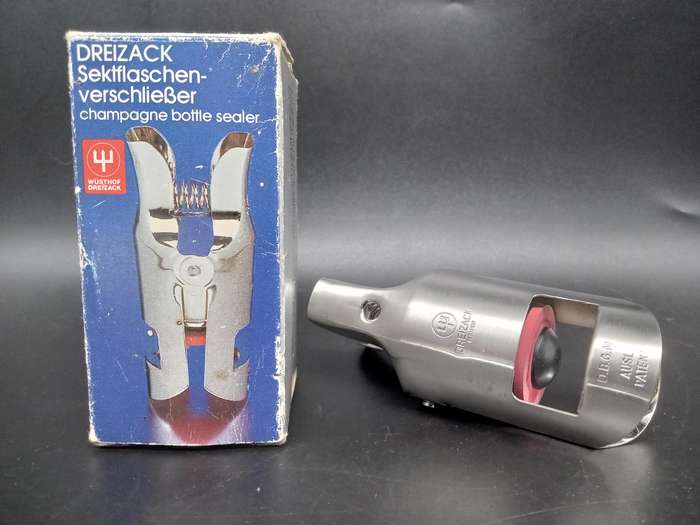Champagne Bottle Stopper - Dreizack - Germany