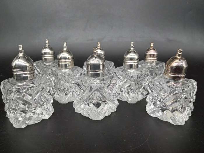 Vintage! Japan - Boxed Patterned Glass 8 Piece Salt And Pepper Shakers