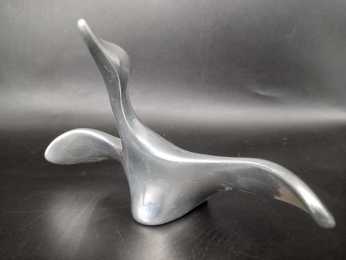 Vintage! Hoselton Flying Canada Goose Sculpture