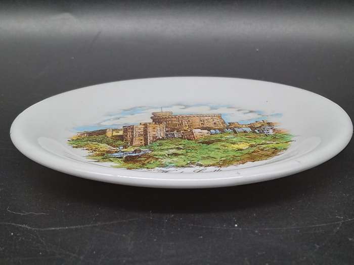 Vintage! England - Windsor Castle - Small Collector's Plate